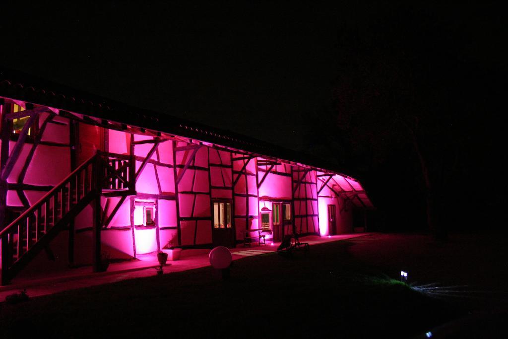 Domaine Des Brouilles Bed and Breakfast Malafretaz Buitenkant foto