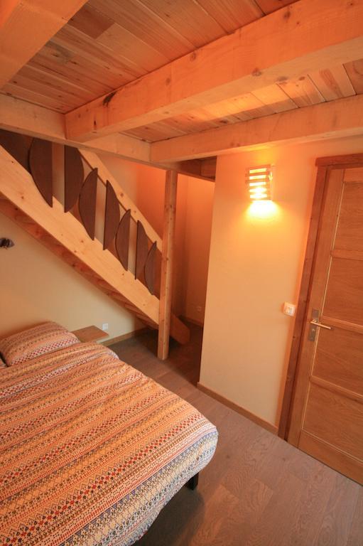 Domaine Des Brouilles Bed and Breakfast Malafretaz Kamer foto