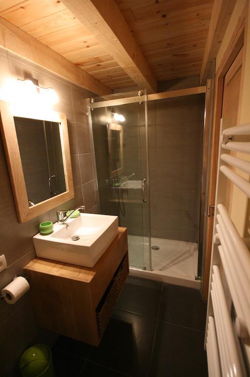 Domaine Des Brouilles Bed and Breakfast Malafretaz Kamer foto